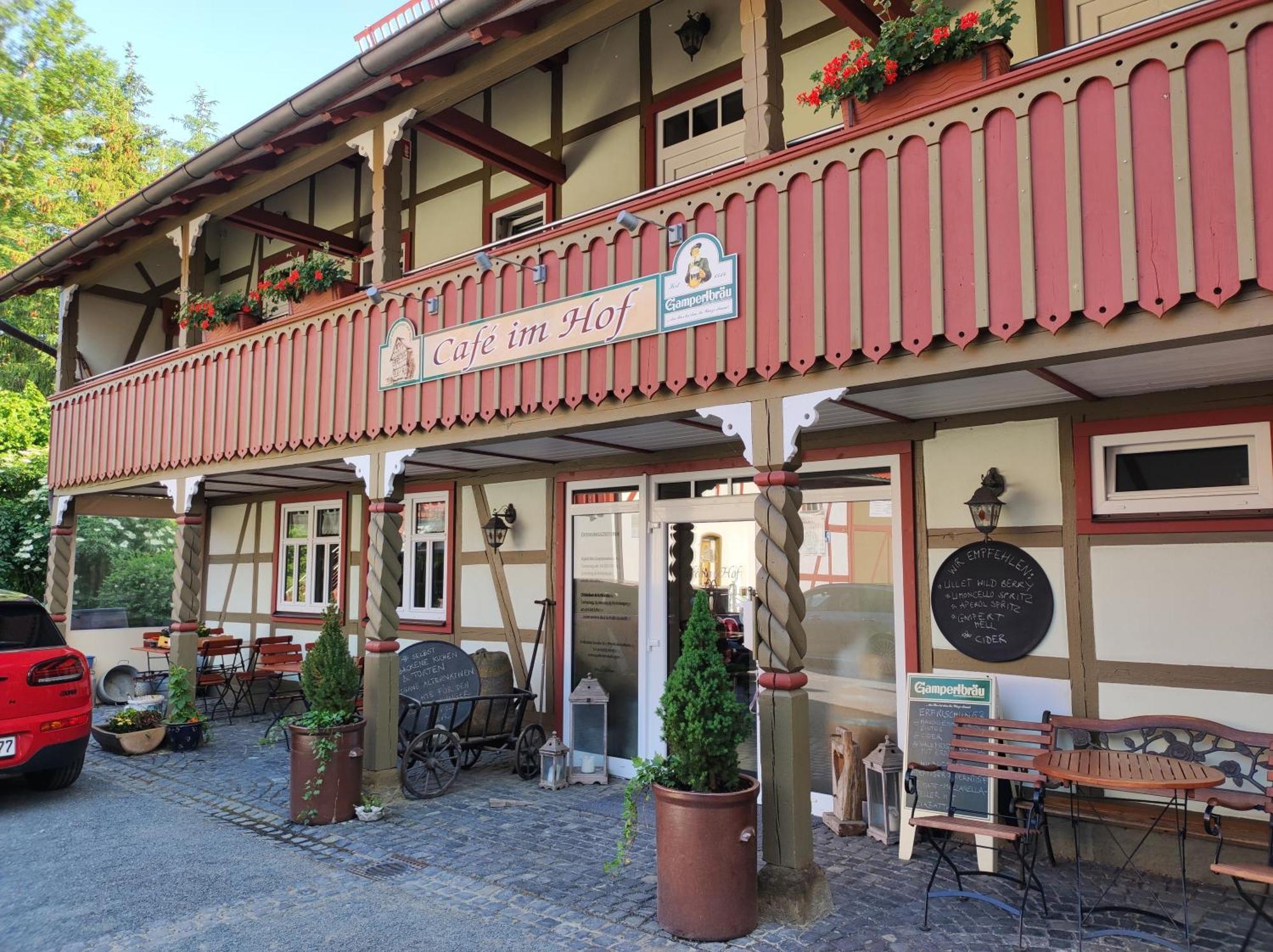 Cafe Im Hof- Gæstehus Streufdorf